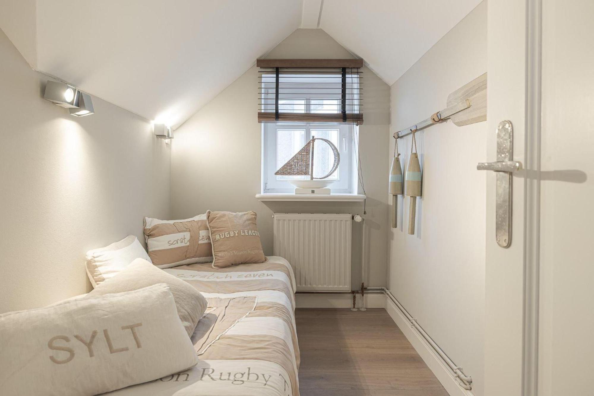 Altes Zollhaus 7 *